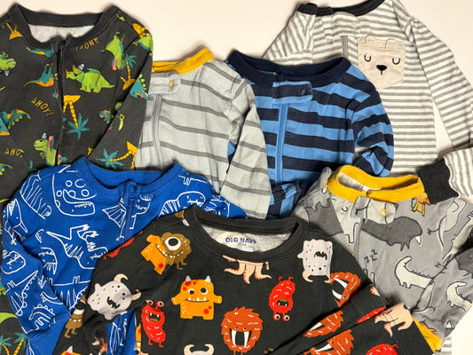 Bundle of 7 Pajamas - 12-18m