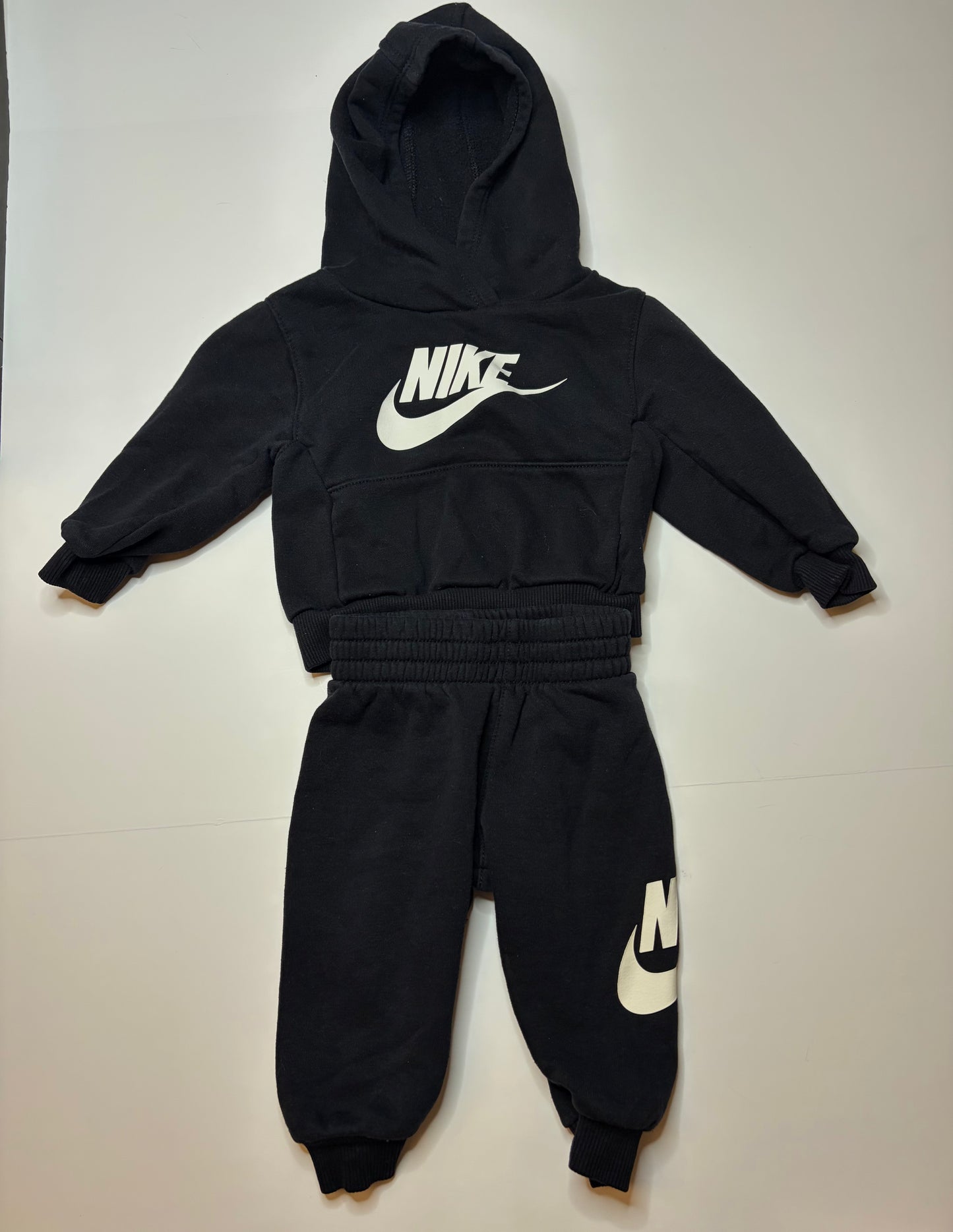 Nike Black Sweatsuit - 12m