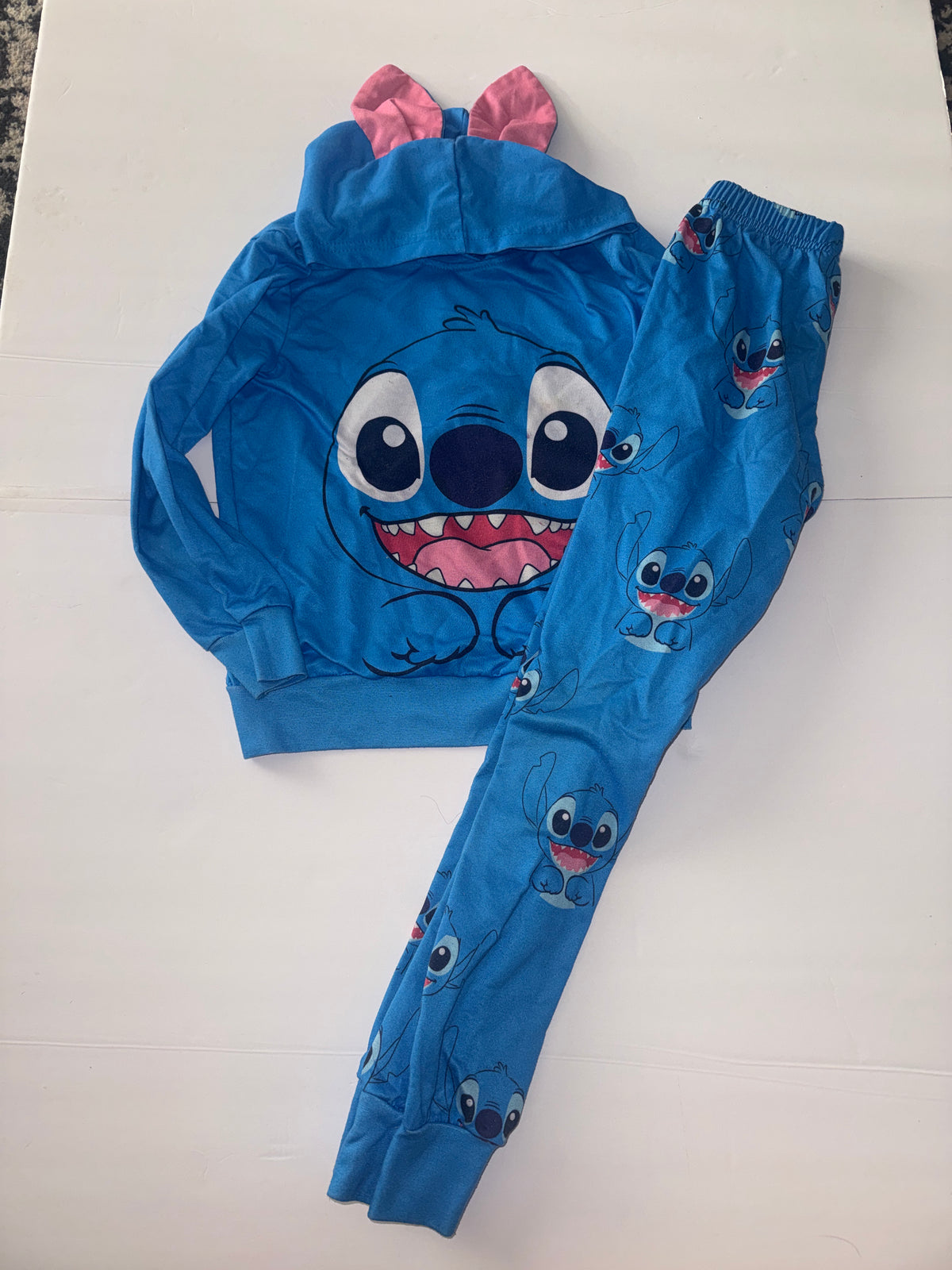 Stitch Pajama Set No size (Around 8)