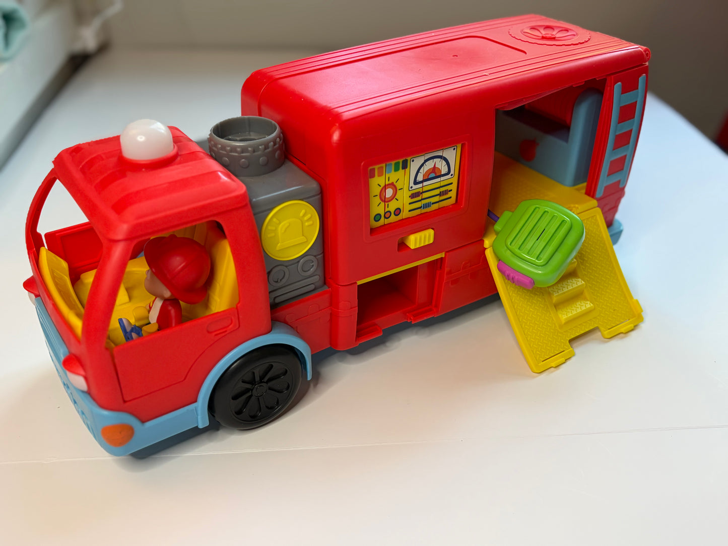 Cocomelon Firetruck