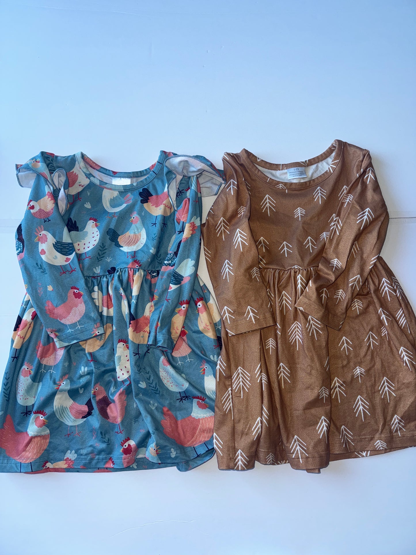 No Brand Set of Dress Chickens and Arrows 1-3