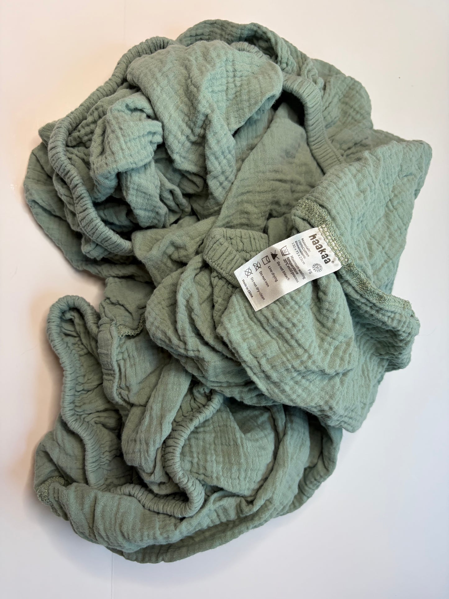 Haakaa Green Muslin Crib Sheet