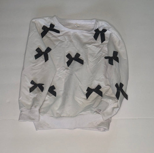 No Brand White with Black Bows Crewneck