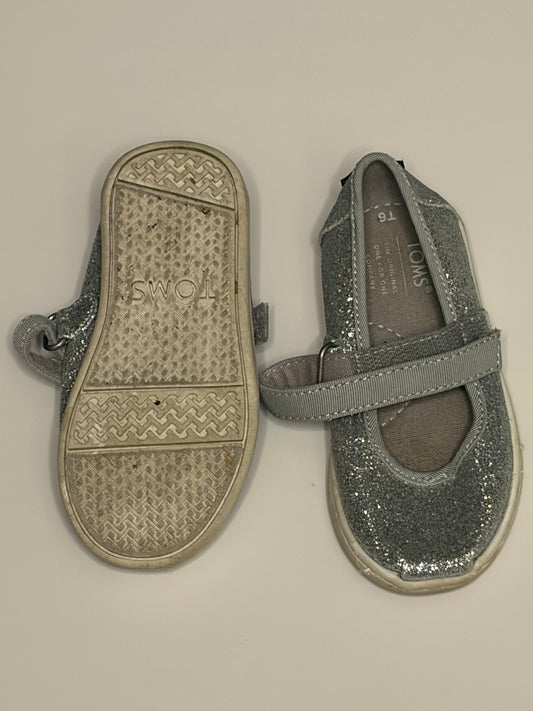 Silver Sparkle Toms - 6